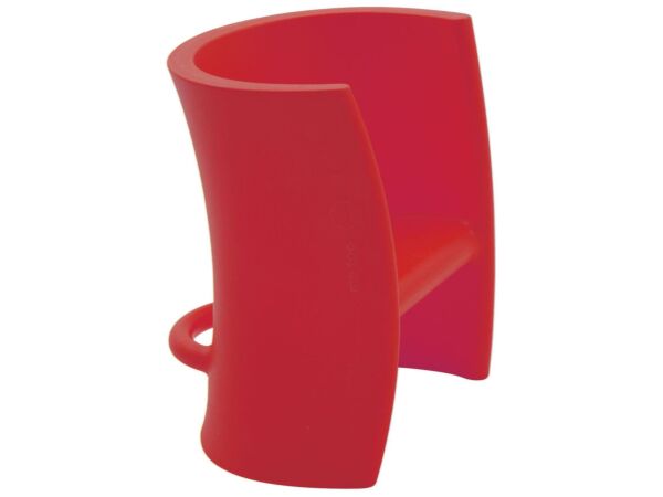 2_children-s-chair-trioli-red_madeindesign.jpg