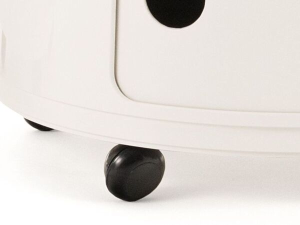 5_Kartell-componibili-eckig-grosse-faecher-weiss-mit-rollen.jpg