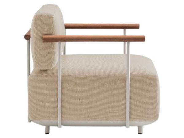 2_zArki-sofa-as0012-still.jpg