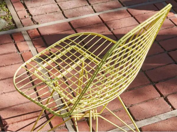5_wirechairdkrvitra.jpg