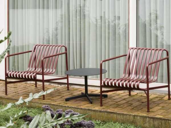 5_Palissade Lounge Chair Low iron red_Neu.jpg