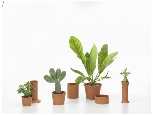 5_terracotta-pots-vitra-vase (1).jpg