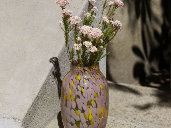 5_Round L light pink and yellow 01.jpg