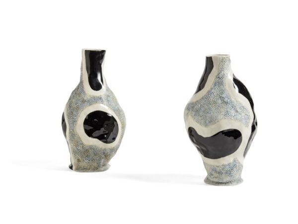 2_zessica Hans Vase Glossy Cow_Family.jpg