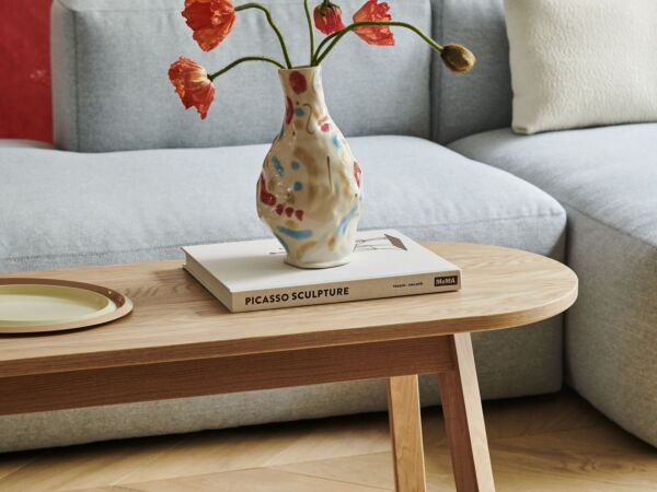 5_oiled oak_Jessica Hans Vase Miro.jpg