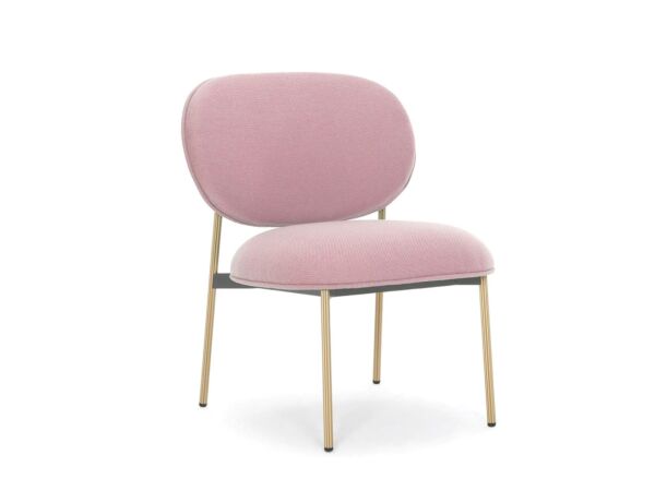 2_de-deux-petits-fauteuils-design-confortable-blume-2951-pedrali-tissu-jaali-kvadrat-rose-structure-laiton-63x63xh765-cm.jpg