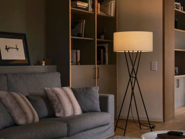 5_marset-lr-cala-metal-living-room-900x1200_1.jpg