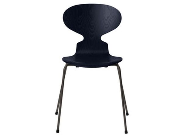 2_fritz-hansen-die-ameise-3101-new-colours-esche-midnight-blue-gestell-warm-graphite.jpg