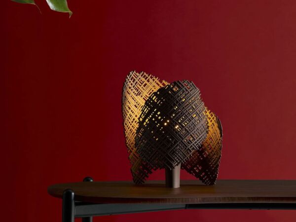 5_lampe-de-table-tea-gris-taupe_madeindesign_404562_original.jpg
