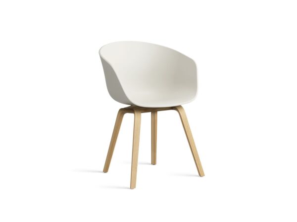 2_AA207-D156-AA51_AAC 22 melange cream 2.0 shell_wb lacquered oak base.jpg
