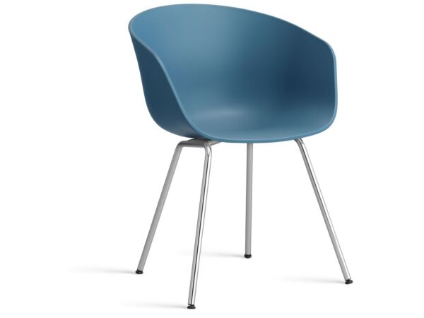 2_AA231- D135-AA51_AAC 26 azure blue 2.0 shell_chromed steel base.jpg