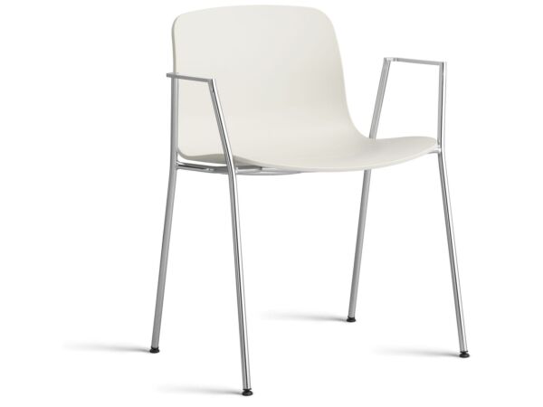 2_AA171-D156-AA51_AAC 18 melange cream 2.0 shell_chromed steel base.jpg
