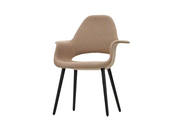 2_zvitra-eames-special-collection-organic-conference-kvadrat-ria-551-2.jpg