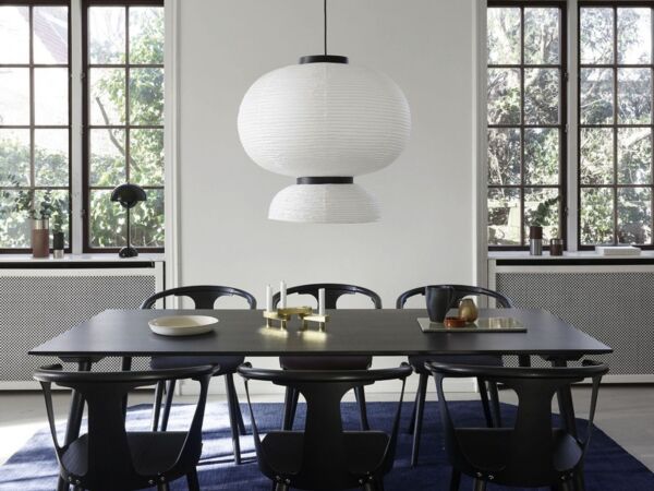 5_suspension-formakami-jh5-blanc-noir-o70cm-h67cm-andtradition-original.jpg