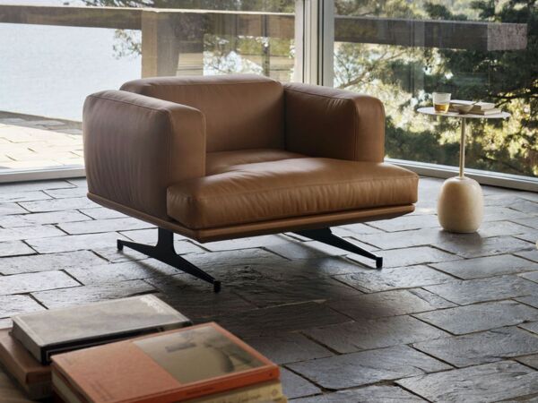 5_fauteuil-rembourre-inland-av21-cognac.jpg