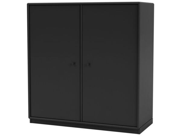 2_Montana_Selection_COVER_Black_PlinthH3_Perspective.jpg