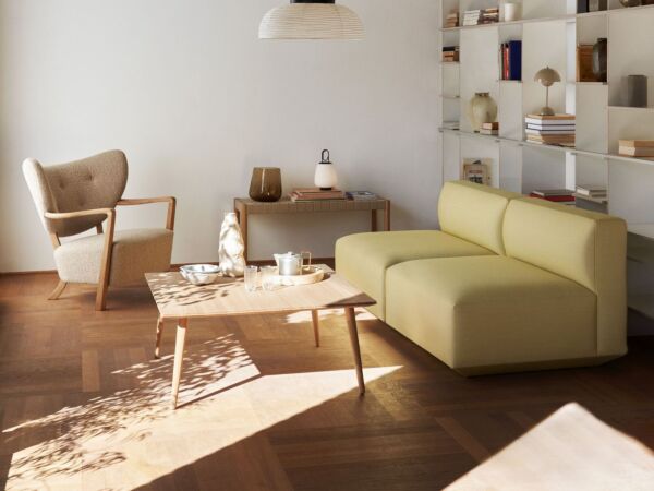 5_Retail_2021_Wulff ATD2_In Between SK24_Develius EV1C_Betty TK4_Formakami JH3-JH4_Flowerpot VP9_Lucca SC51_Collect _ Glass SC60_Collect _ Crafted Glass Vase SC67.jpg