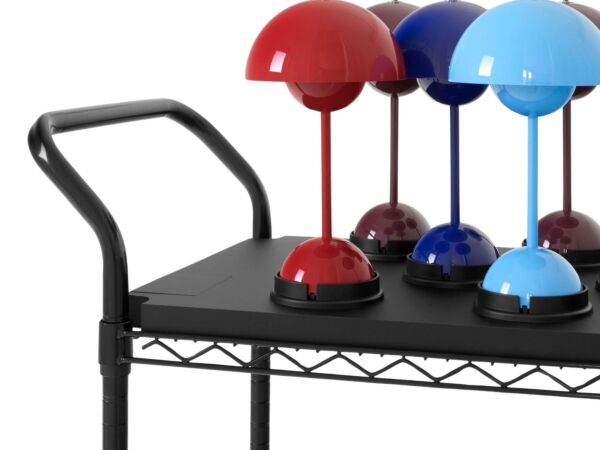 1_Magnetic_Flowerpot_VP9_charging_tray.jpg