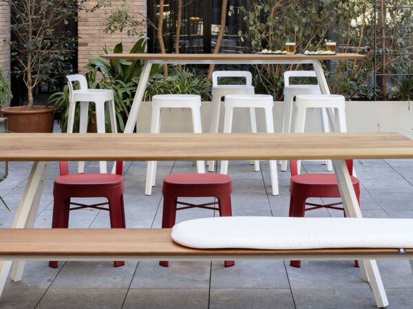 5_tabouret-ombra-low-blanc_madeindesign.jpg