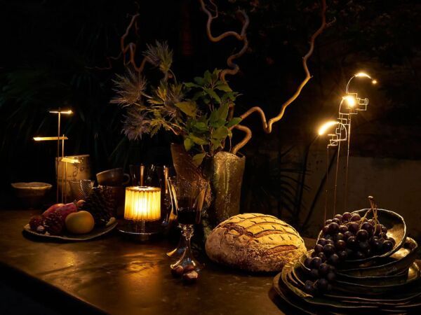 5_In_the_Sun_Lampe_de_table_LED_dore_maille_argentee--efab03a5f711dfeb2b07ded693968c0a_1.jpg