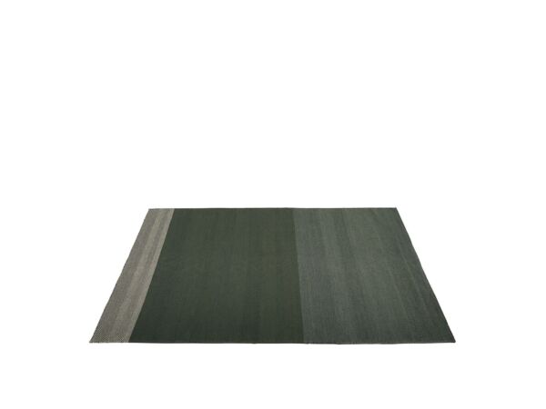 2_en-varjo-200x300-dark-green-muuto.jpg