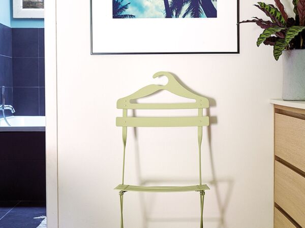 5_BISTRO_VALET_VERT_TILLEUL_INDOOR.jpg