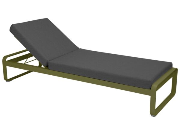 2_BELLEVIE_LOUNGE_LIT_DE_SOLEIL_PESTO_GRIS_GRAPHITE_SKU_8502D3A3.jpg