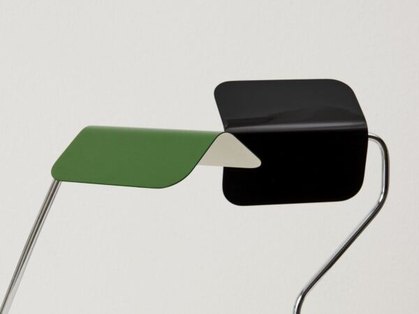 5_lamp-emerald-green-apex-table-lamp-iron-black_-p.jpg