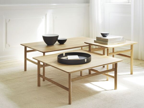 5_Grow_Table_Oak_All_01.jpg