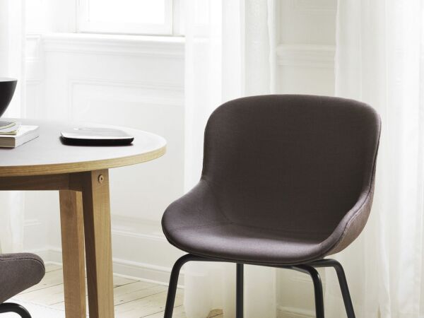 5_Hyg_Chair_Full_Upholstery_Zap25_01.jpg