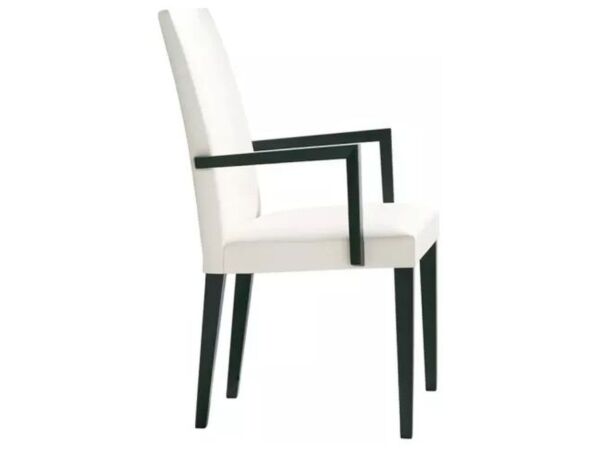 2_zAnna_andreu_world_SO1369_armchair.jpg