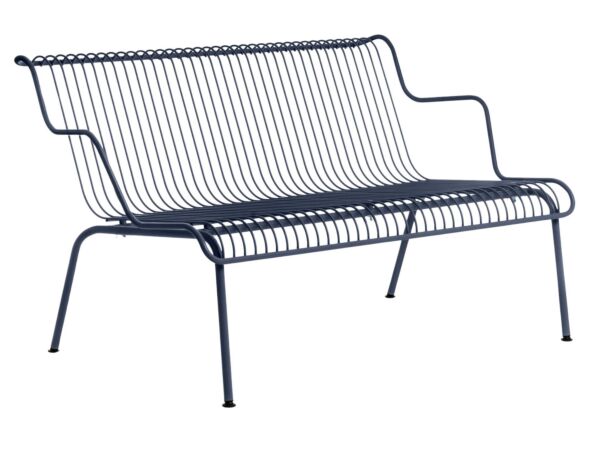 1_Magis_south_low-bench_product_lateral_night-blue.jpg
