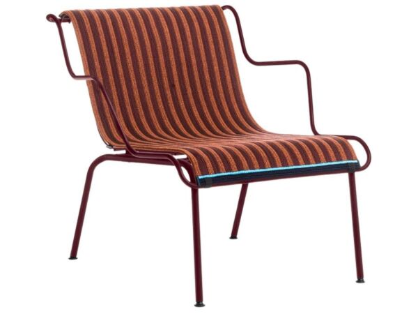 2_zMagis_south_low-chair.jpg