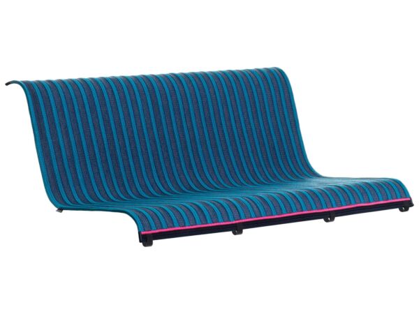 2_Magis_south_bench_matting.jpg