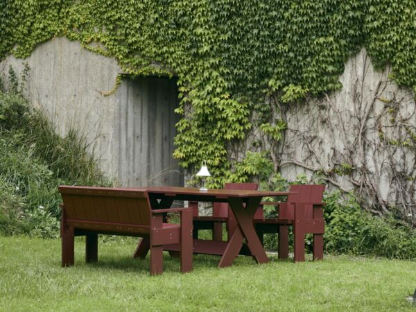 5_Crate Dining Bench iron red wb lacquered pinewood_Crate Dining Table L180xW89,5xH74,5cm iron red wb lacquered pinewood.jpg