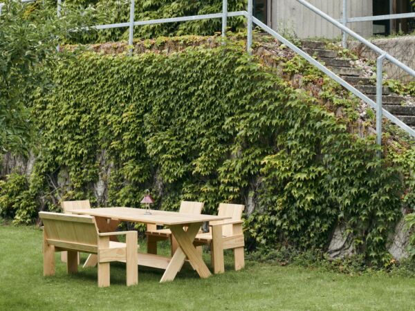 5_Crate Dining Bench wb lacquered.jpg