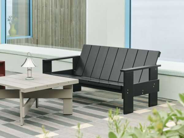 5_Crate Low Table london fog lacquered pinewood_Crate Lounge Sofa black wb lacquered pinewood.jpg