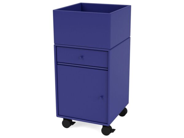 2_Montana_Selection_RUNNER_OfficeUnit_Monarch_Castors_Perspective.jpg