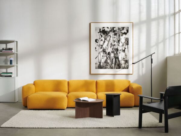 5_Mags Soft Low 3 Seater comb 10 Left Metaphor 033 beige stitching_Slit Table Wood Round XL walnut_Slit Table Wood Round High black wb lacquer oak.jpg