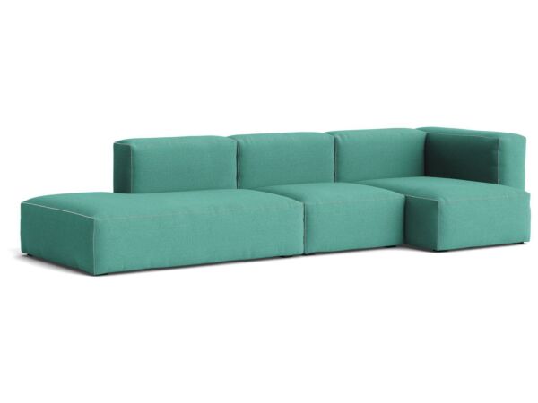 1_AA44-01RU-A07_Mags Soft 3 Seater comb 3 right Vidar 943_white stitching.jpg