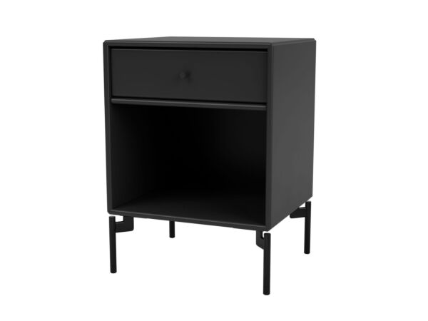 2_Montana_Selection_DREAM_Black_Legs_Black_Perspective.jpg