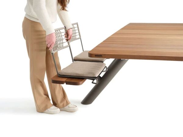 2_zBYOS-Bring-Your-Own-Seat-2-97966_1_1.jpg