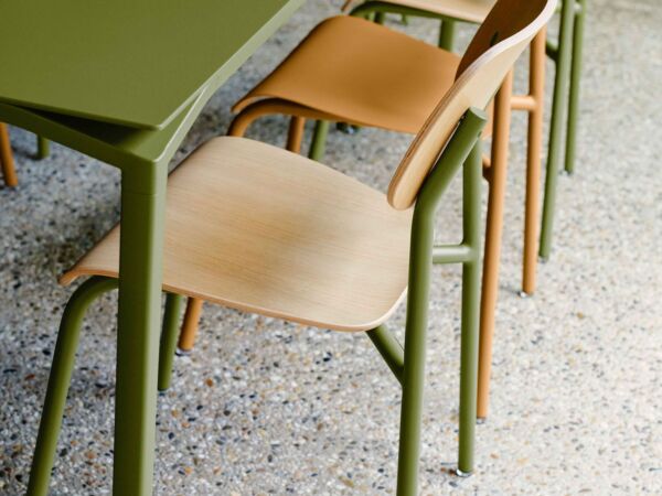 5_Studie Chaise Chêne07.jpg