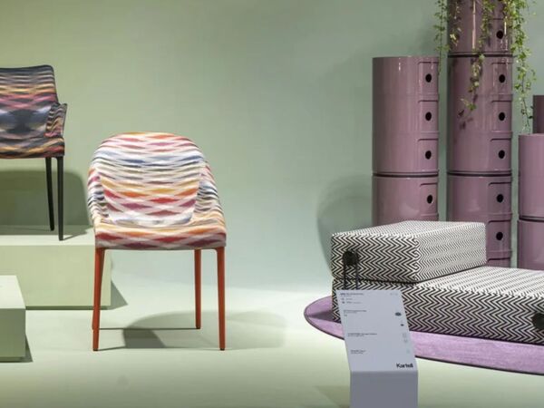 5_Kartell StandSalone.jpg