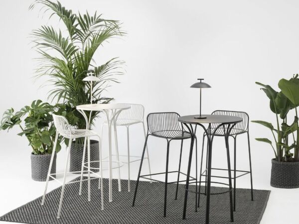 5_hautes-et-tabourets-hiray-de-kartell.jpg