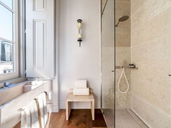5_in-the-tube-100-500-dcw-editions-paris-wall-lamp.jpg