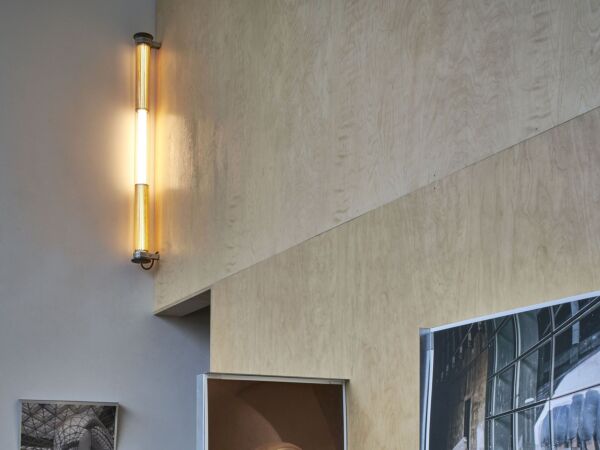 5_tube-360-1000-dcw-editions-paris-applique-murale-interieur-et-exterieur (4).jpg