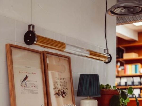 5_the-tube-360-700-dcw-editions-paris-suspension-horizontale-interieur-et-exterieur (4).jpg