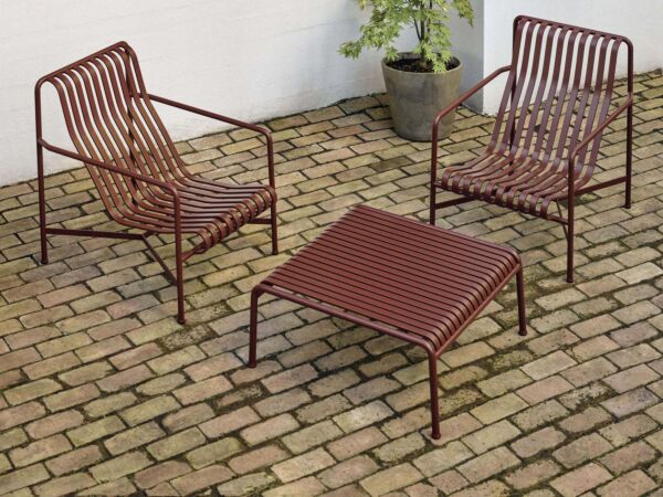 5_Palissade Lounge Chair High_Palissade Low Table iron red.jpg