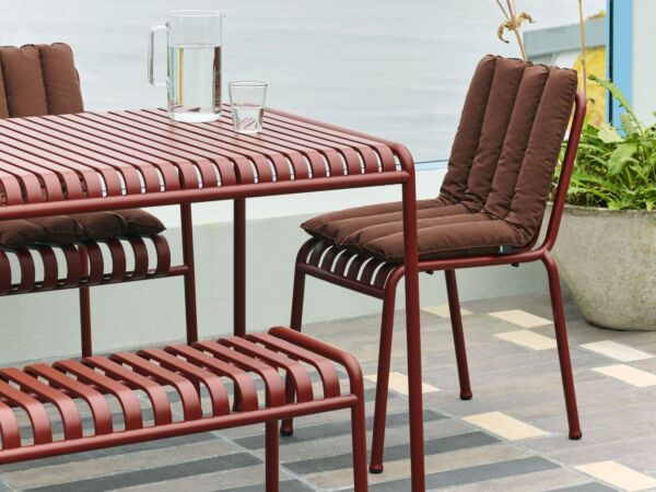 5_Palissade Chair iron red_Palissade Chair and Armchair Soft Quilted Seat Cushion iron red_Palissade Table iron red.jpg